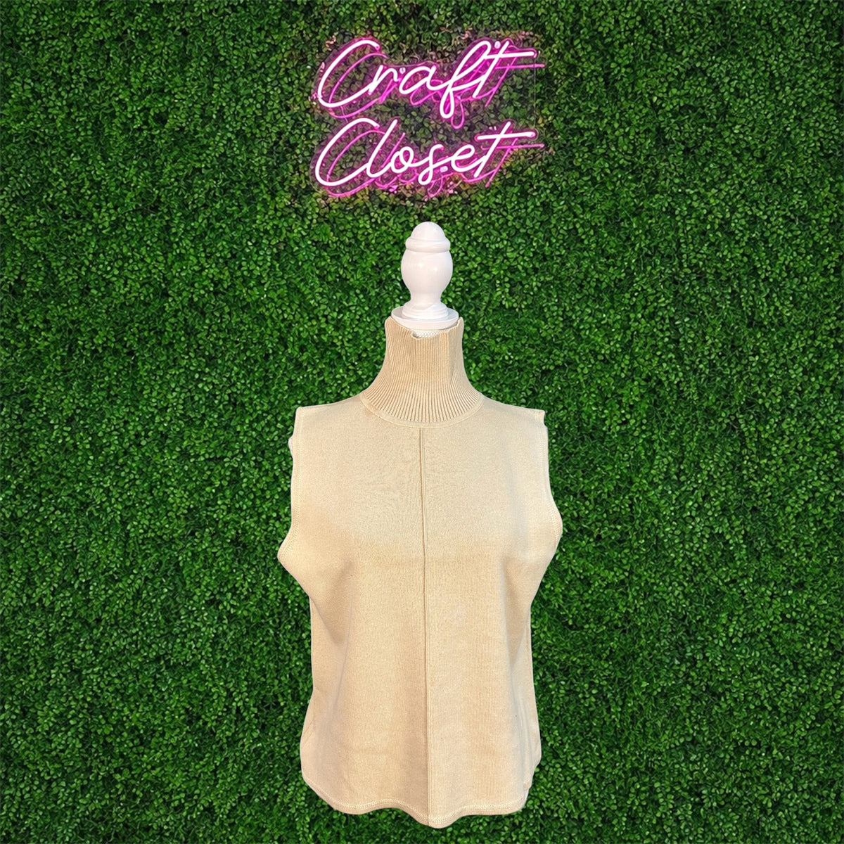ENTRO Solid Sleeveless Turtleneck In Ecru