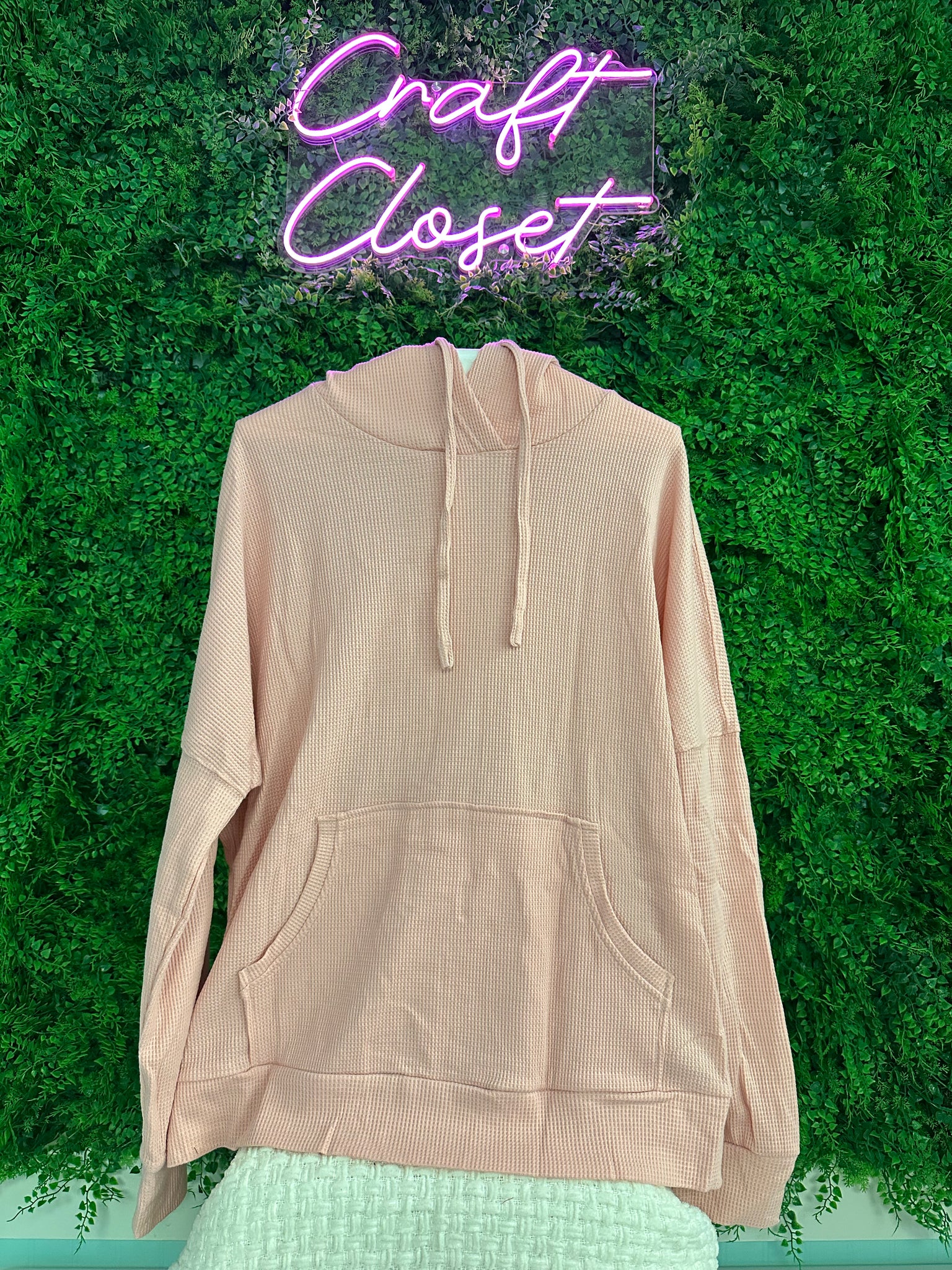 Barefoot Ladies #1476 Light Pink Waffle Knit Fleece Lined High Low Oversized Hoodie