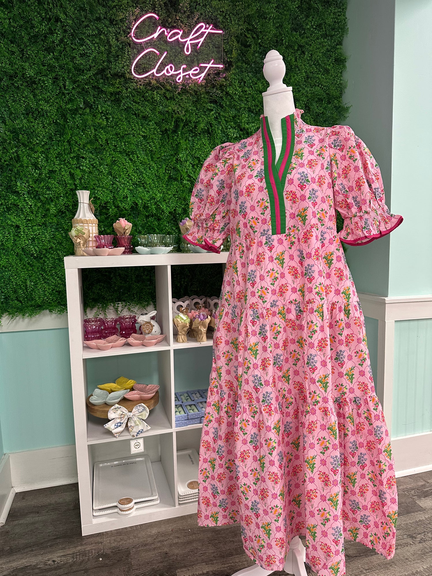 Entro Floral Puff Sleeve Midi Dress In Pink