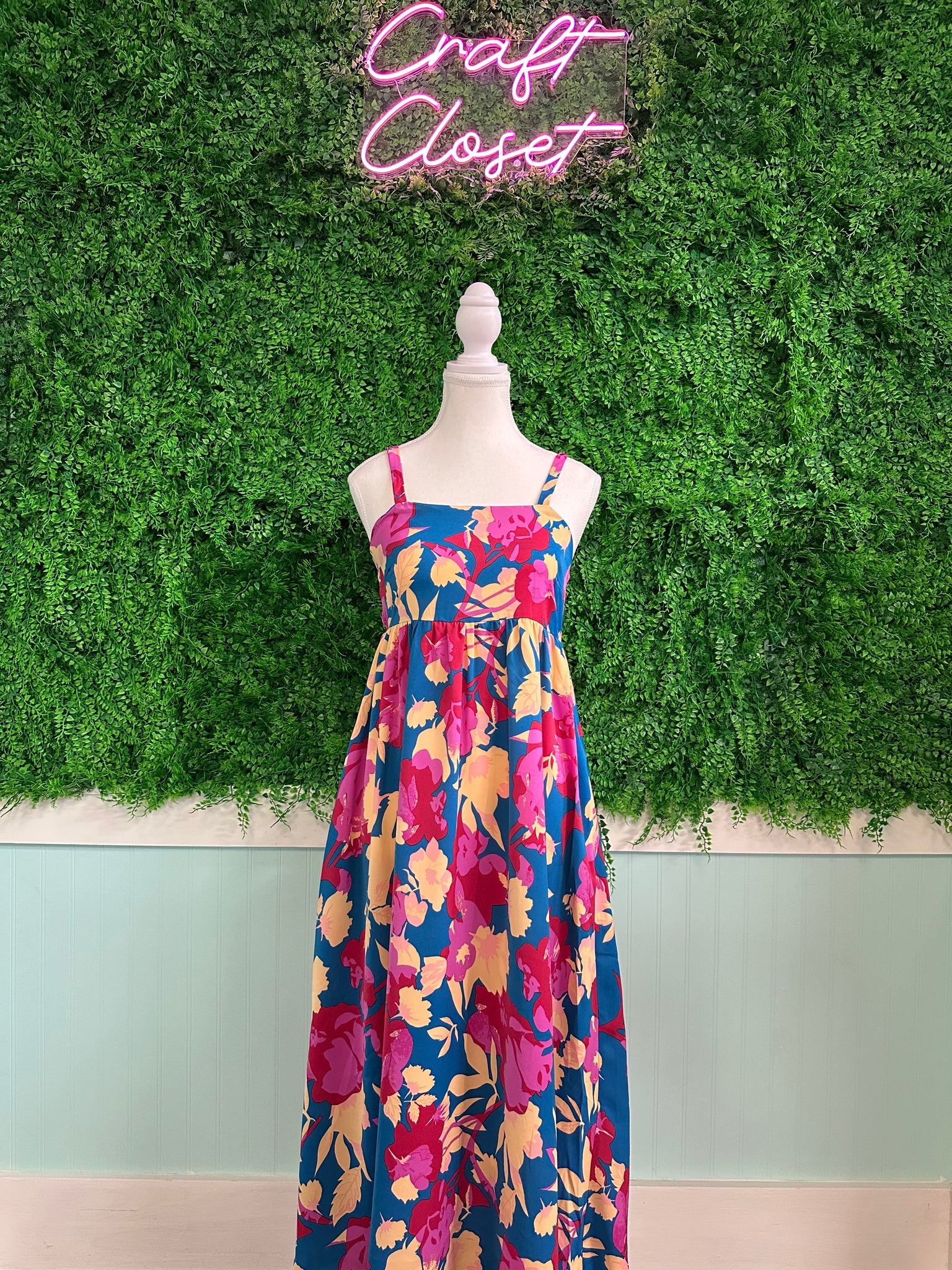 Barefoot Ladies #2037 Dark Blue Floral High Waist Sleeveless Flared Long Dress