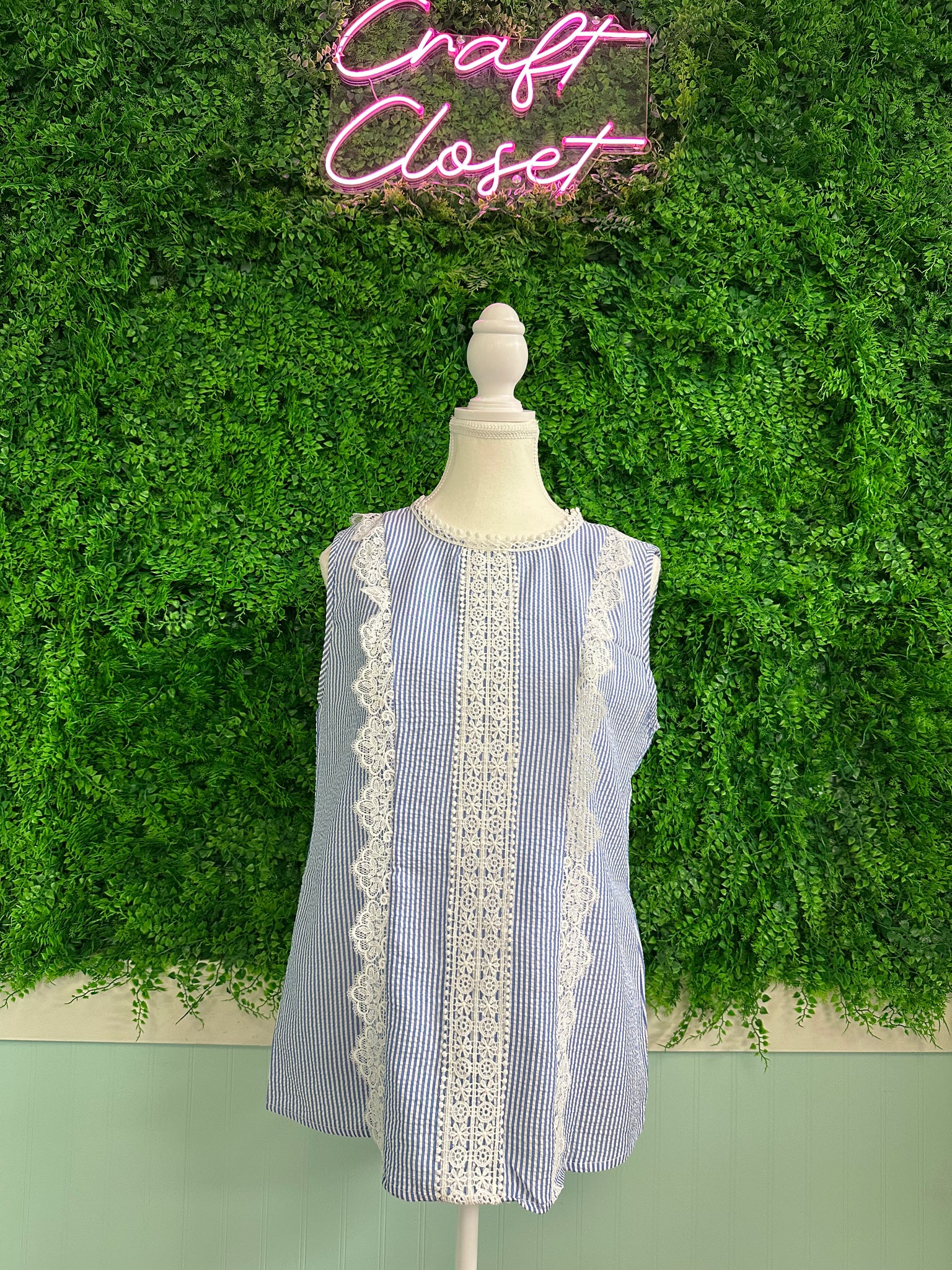 Barefoot Ladies #2044 Sky Blue Stripe Lace Patchwork Crew Neck Tank Top