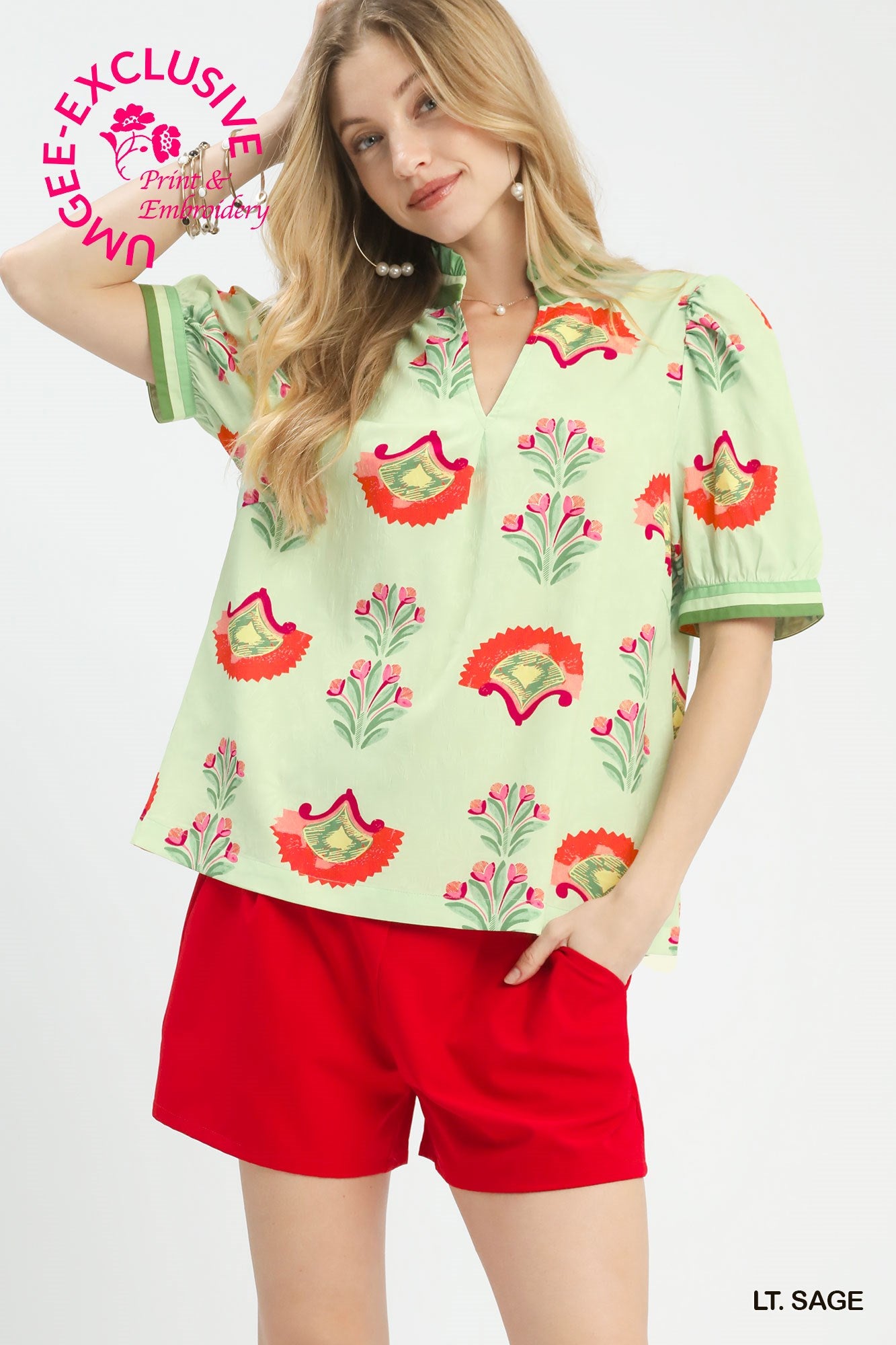 Umgee Puff Sleeve Contract Trim Floral Top In Light Sage