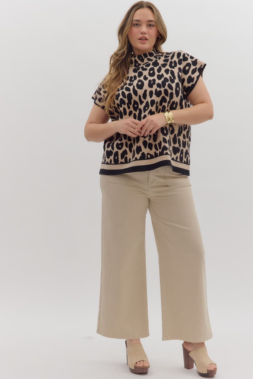 Entro Solid High Waist Patch Front Pockets In PLUS Sizes In Stone