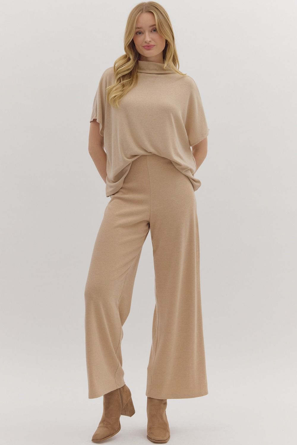 ENTRO Solid Short Sleeve Pullover Top With Mock Neck In Taupe *COMING SOON*