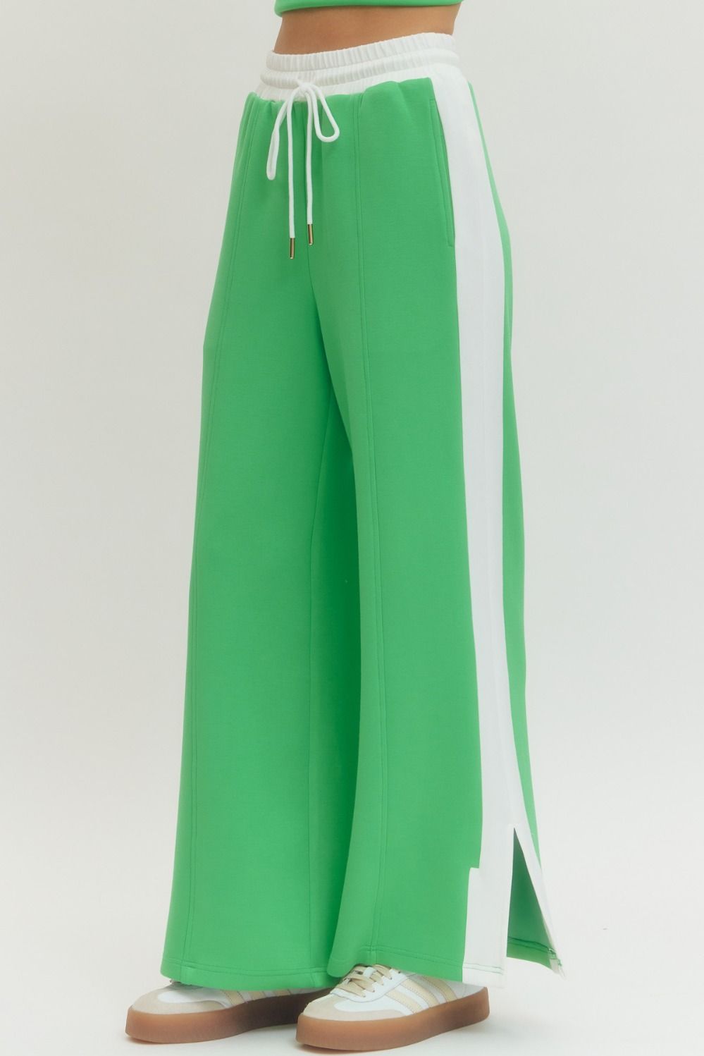 Entro Luxeknit Pants With Contrast Stripe In Kelly Green *FINAL SALE*