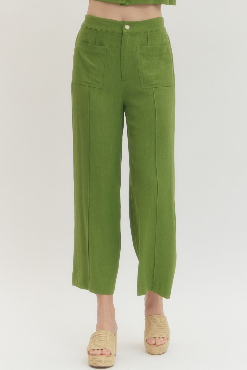 Entro Solid Woven Pants With Front Patch Pocket In Matcha