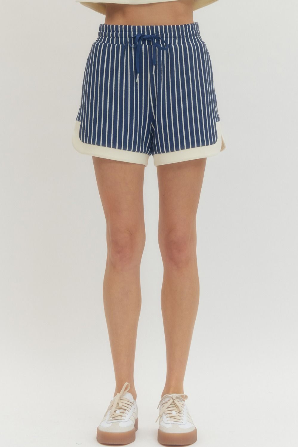 ENTRO Striped Knit Shorts With Contrast Trim In Navy