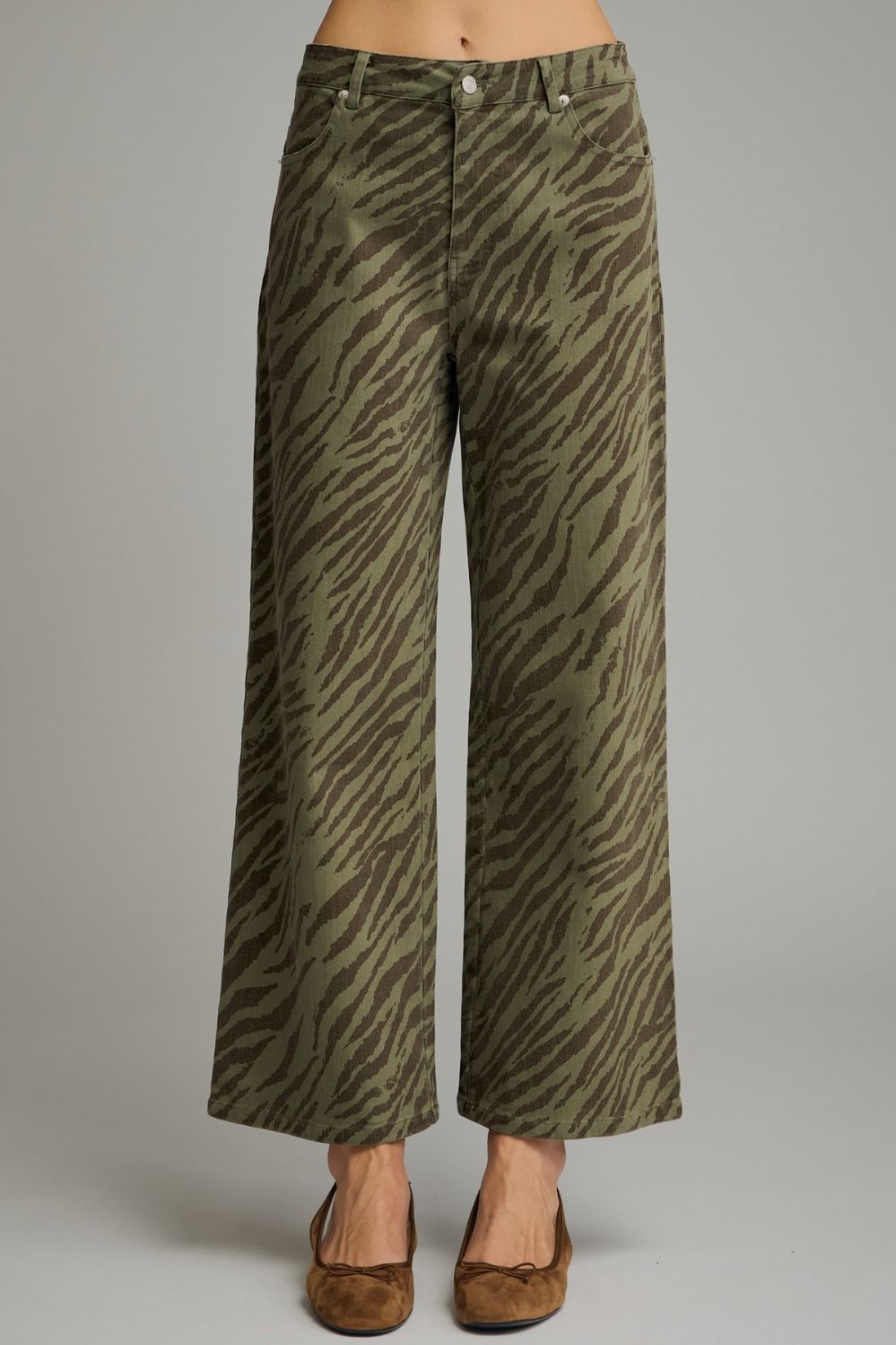 ENTRO Zebra Print Wide Leg Pant In Olive *COMING SOON*