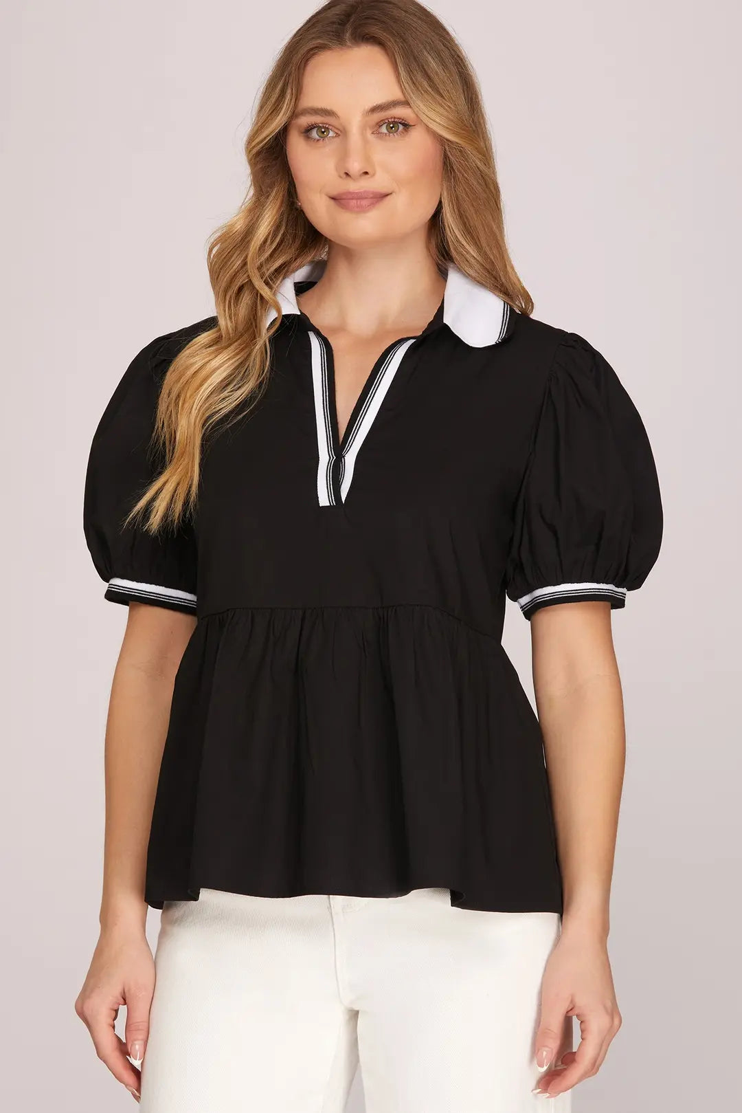 She + Sky Short Sleeve Rib Band Collar Top In Black