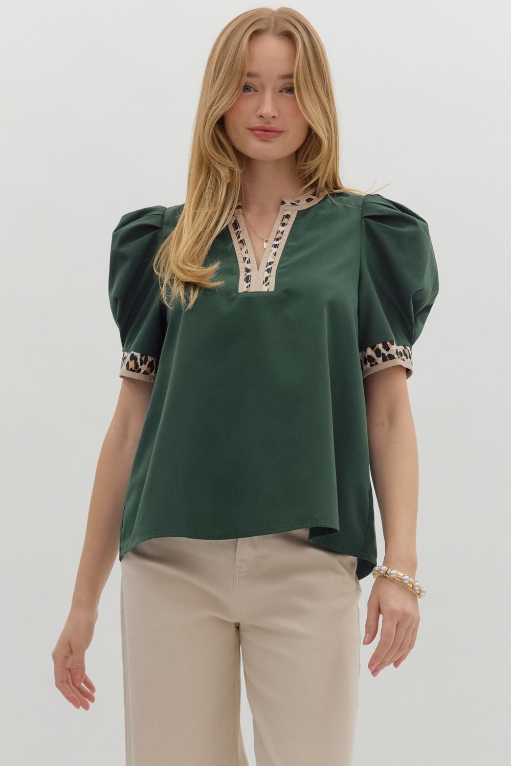 ENTRO V Neck Leopard Trim Top In Hunter Green