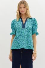 ENTRO Small Floral print Puff Sleeve Top In Navy