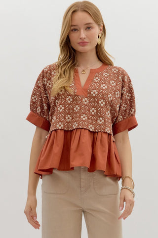 ENTRO Floral Jacquard Top In Rust