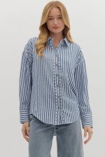 ENTRO Button Down Collar Top In Chambray