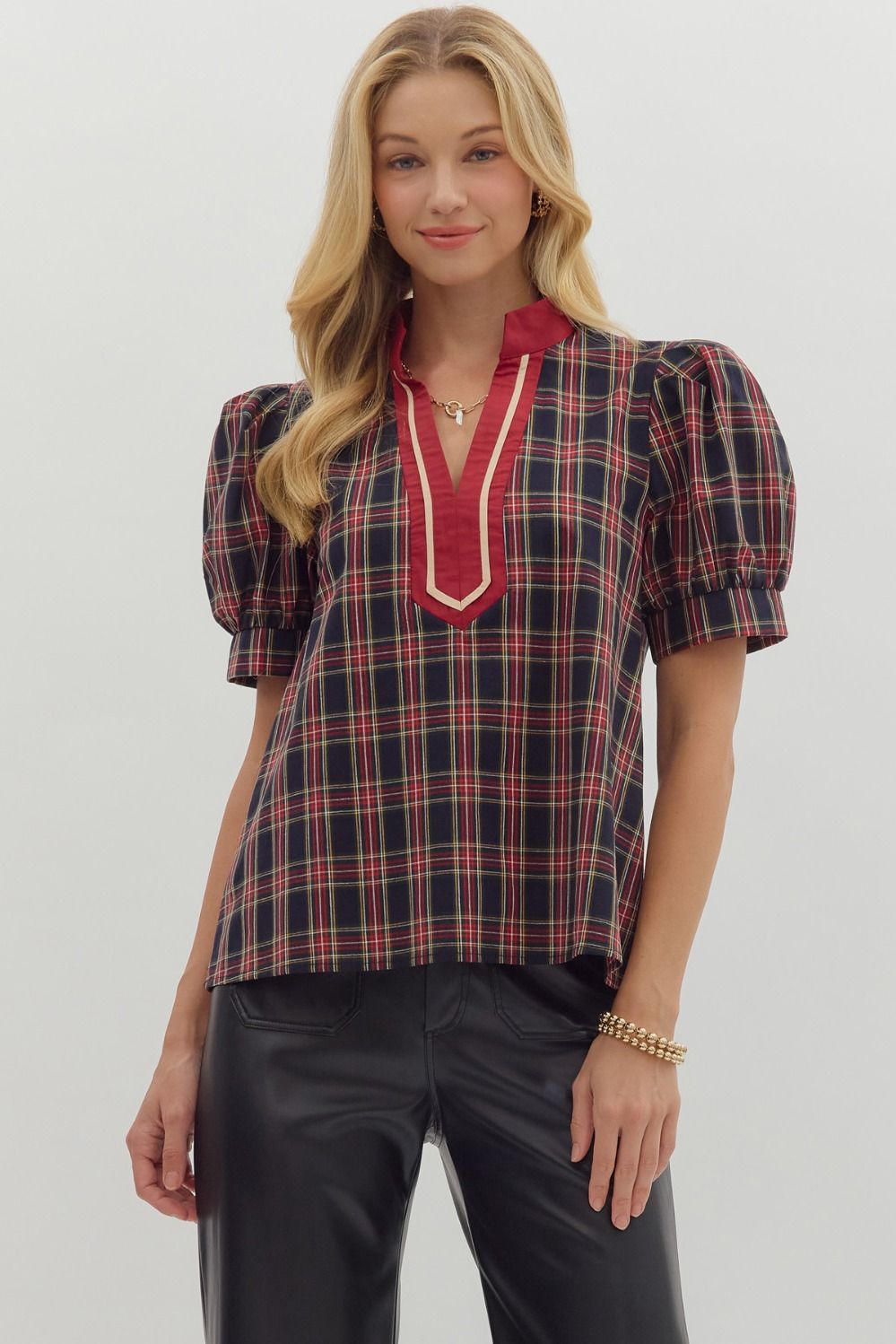 Entro Plaid Cuff Band Short Sleeve Top In Navy
