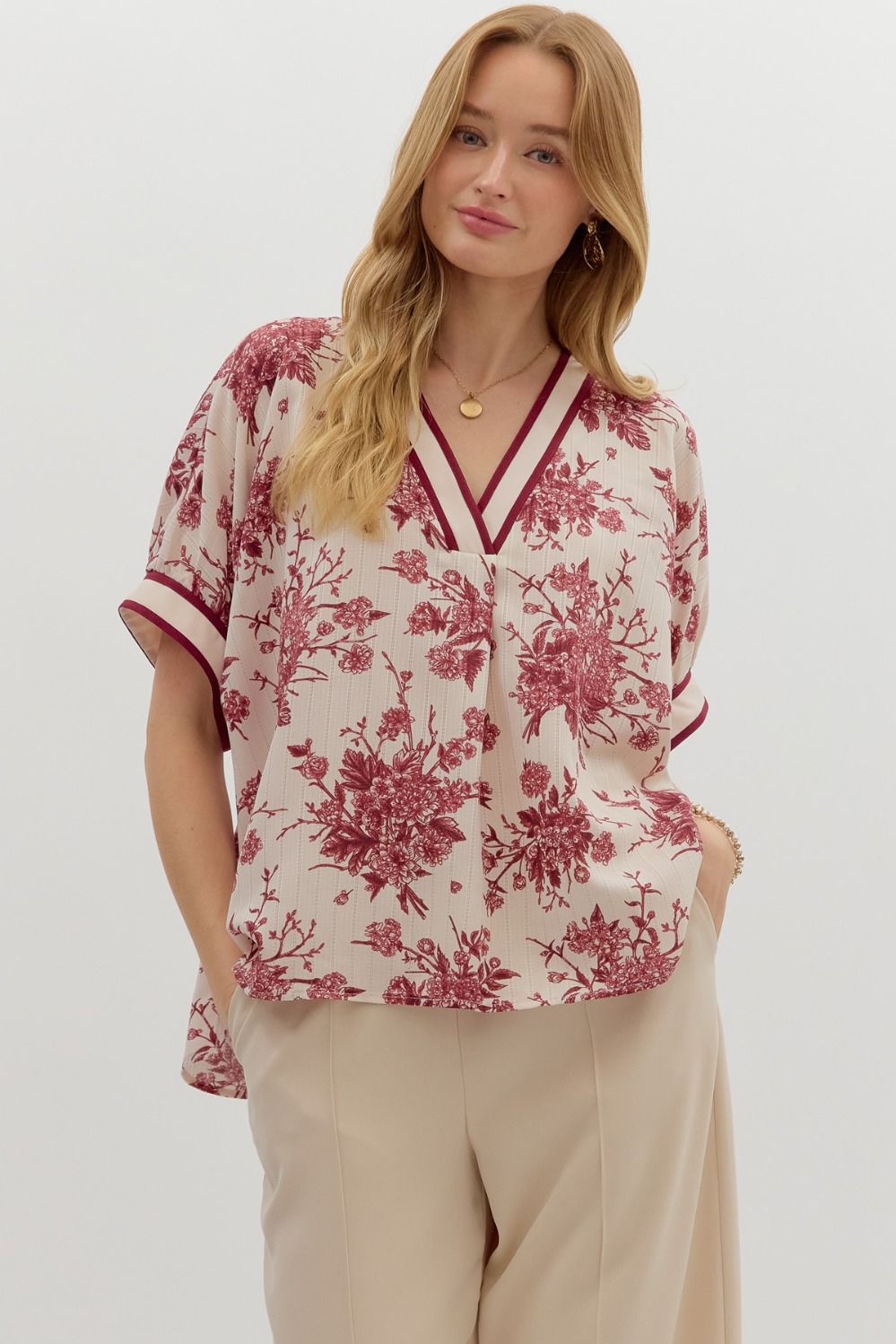 ENTRO Floral Short Sleeve Dolman Top In Burgundy