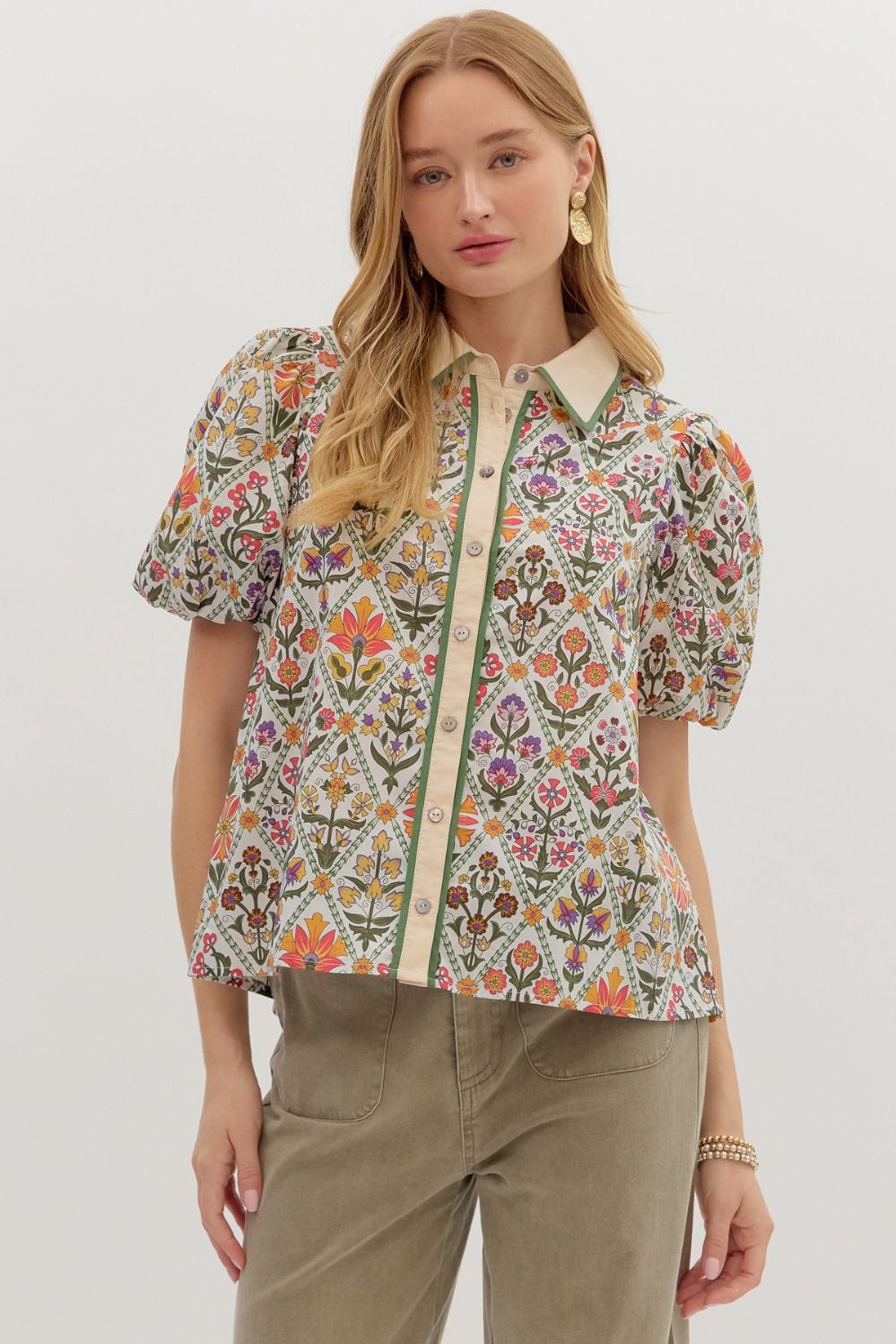ENTRO Floral Diamond Pattern Puff Sleeve Top In Red Multi