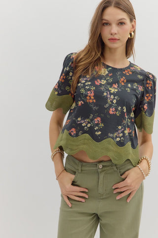 ENTRO Floral Oversized Trim Hem Top In Black
