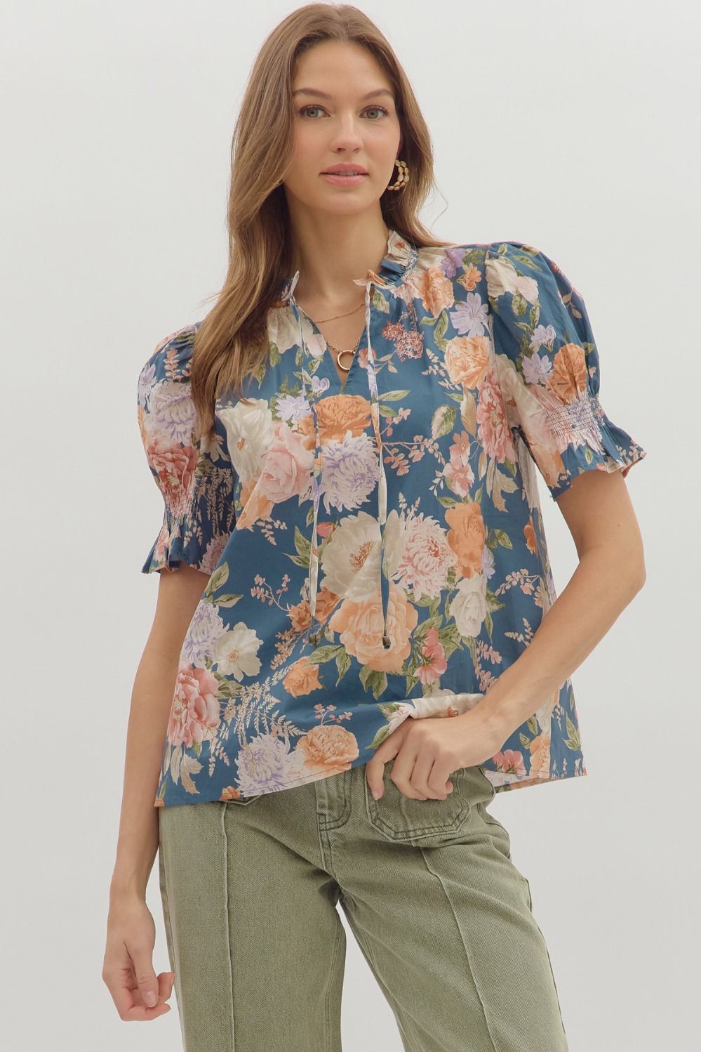 ENTRO Floral Smocked Sleeve V Neck Top In Slate