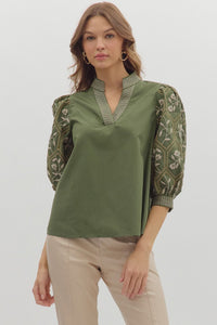ENTRO Floral Embroidered Sleeve Top In Olive