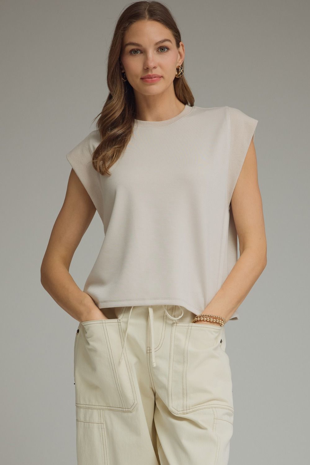 ENTRO Solid Round Neck Cap Sleeve Top In Almond