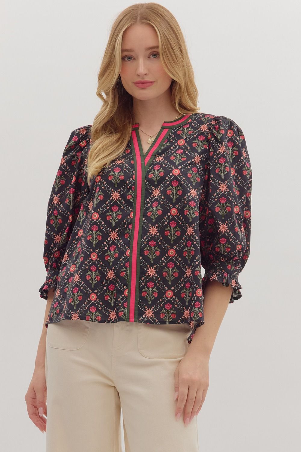 Entro Botanical Print 3/4 Sleeve Top With Contrast Binding In Black