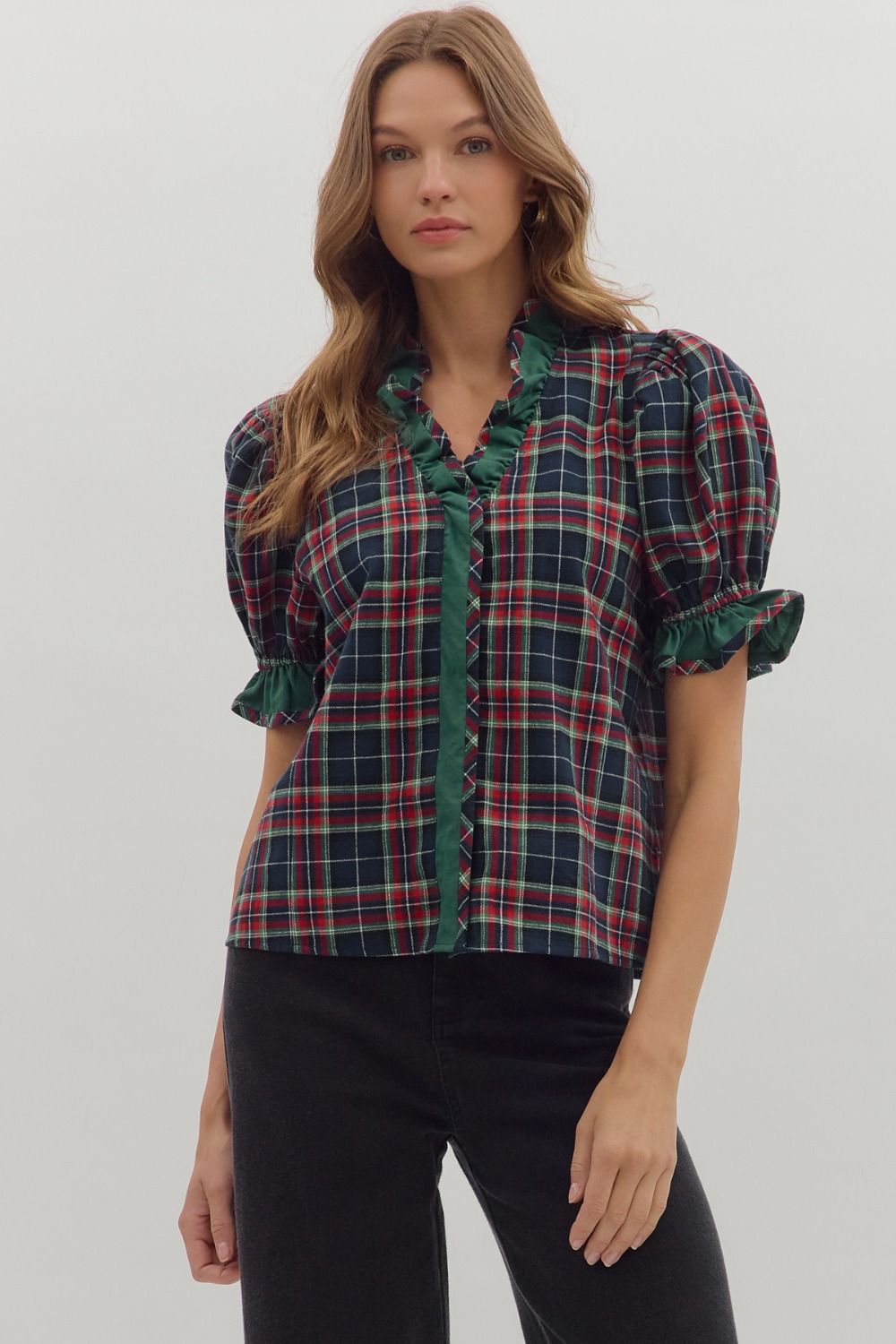 Entro Plaid Short Sleeve Ruffle Trim Top In Navy