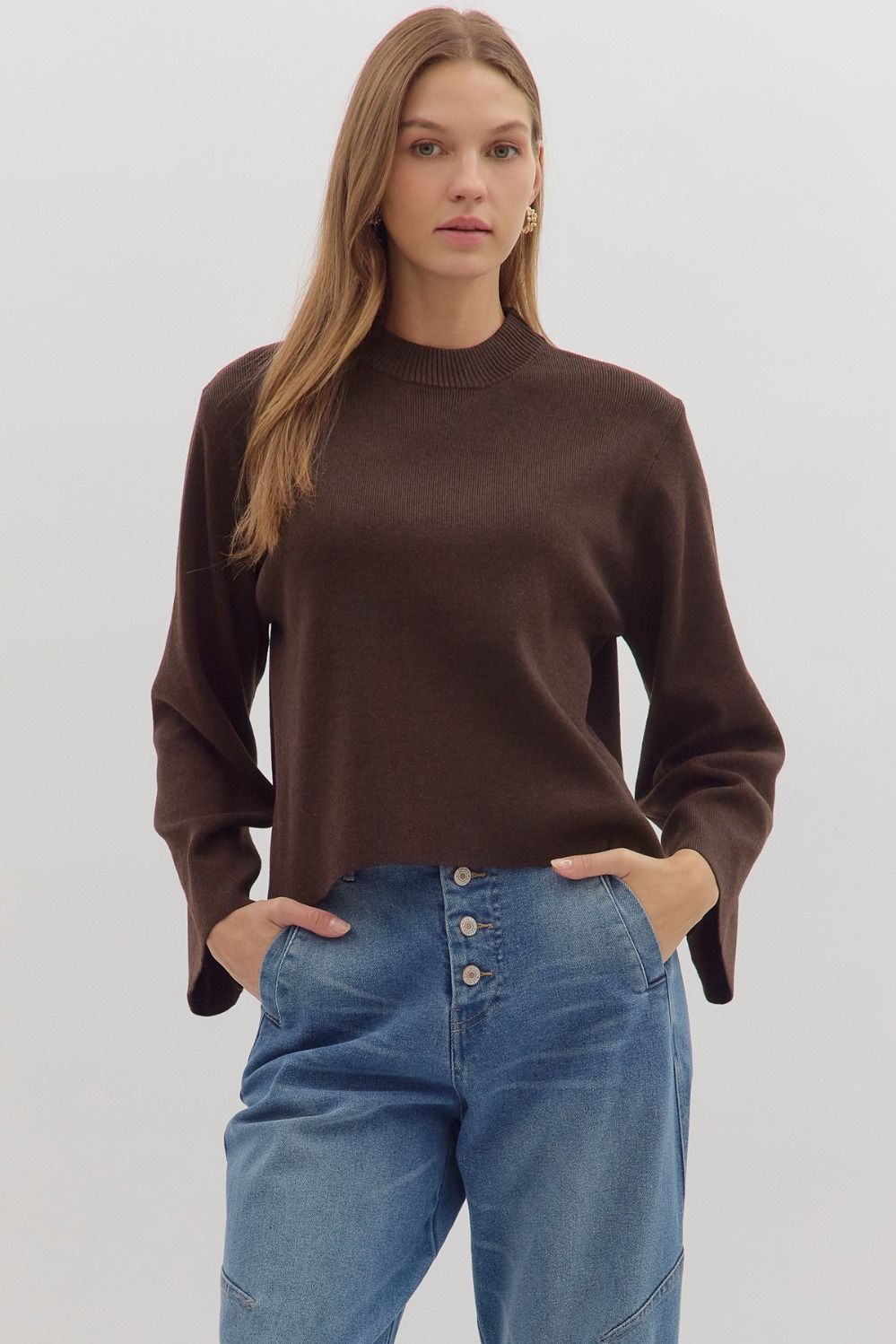 ENTRO Solid Mock Neck Long Sleeve Sweater Top In Espresso