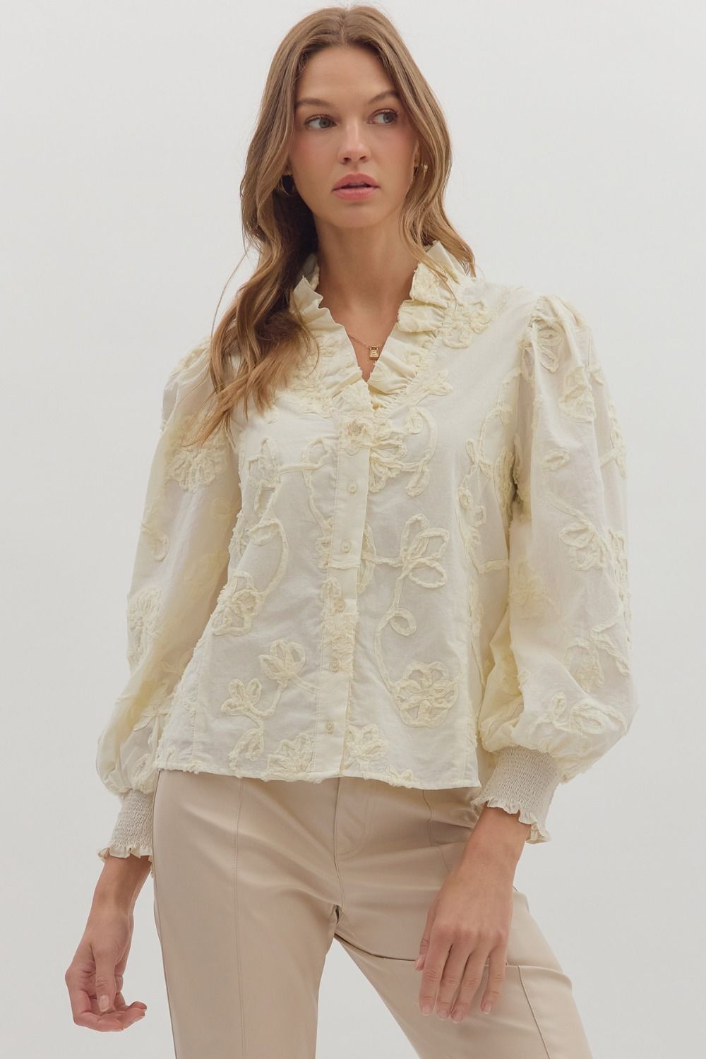Entro Floral Appliqued Long Sleeve Top In Cream