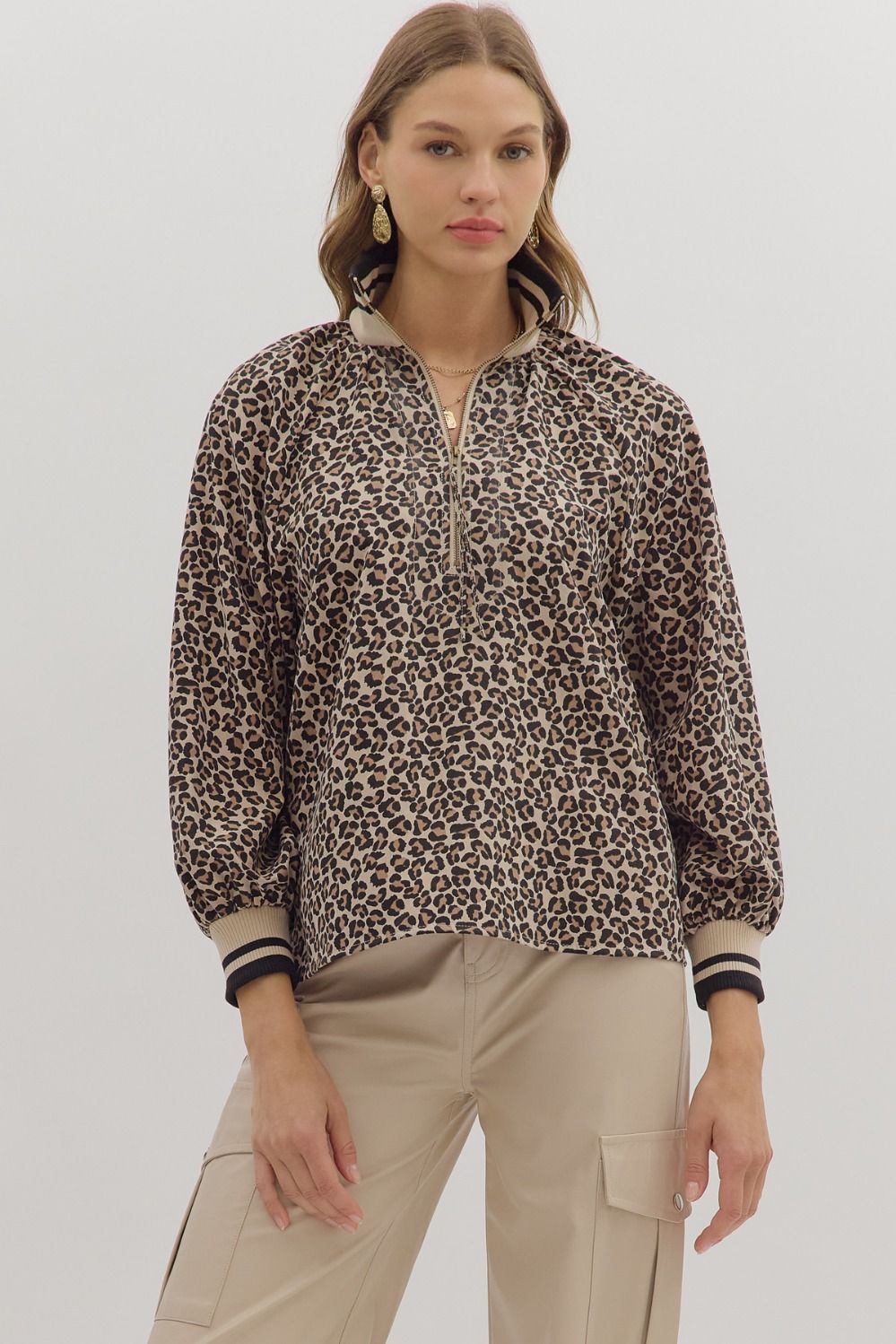 ENTRO Leopard Print Long Sleeve Top With Mock Neck In Taupe