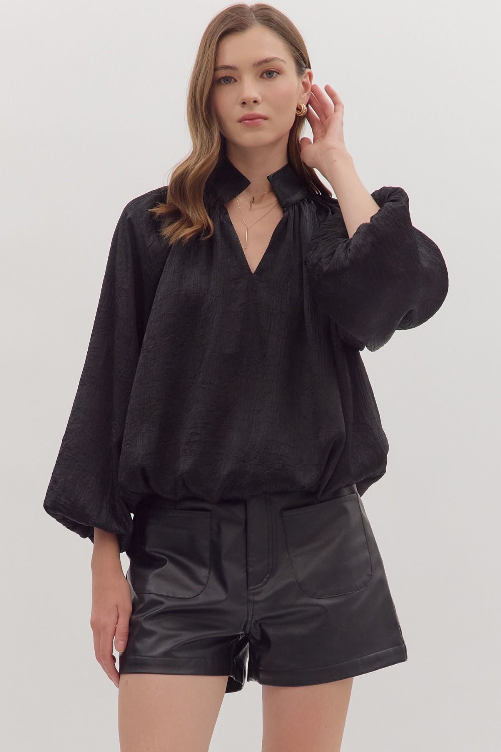 Entro Solid Balloon Sleeve V Neck In Black *COMING SOON*