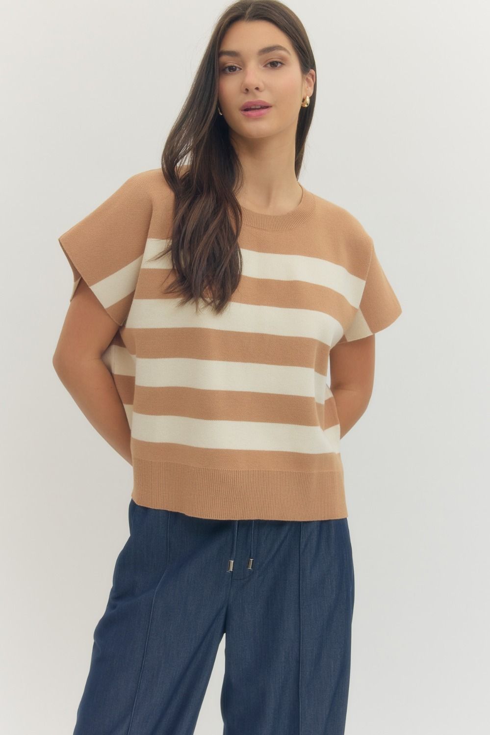Entro Short Sleeve Knit Top With Bold Stripes In Tan