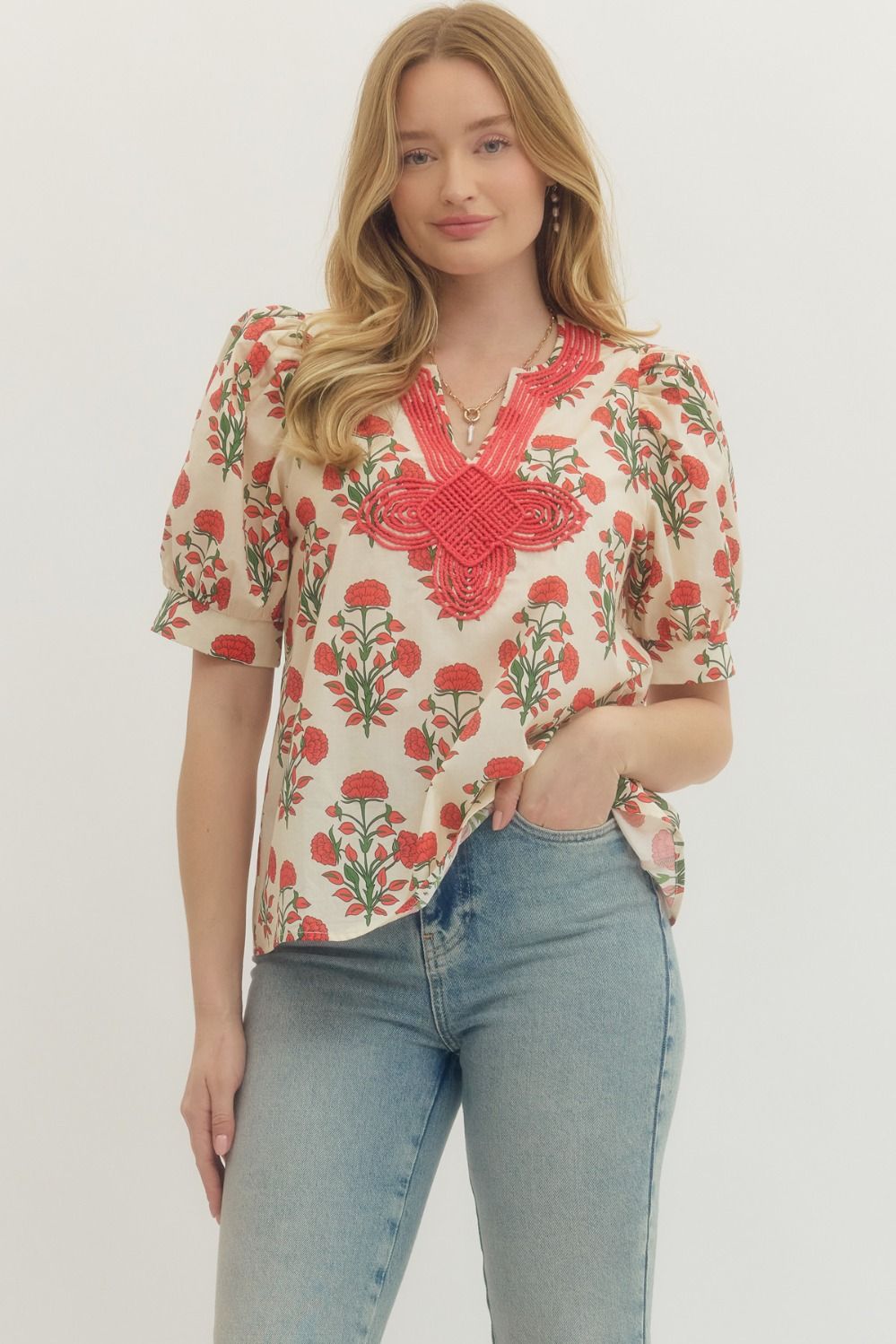 ENTRO Floral Print V Neck Top With Knotted Applique In Cream