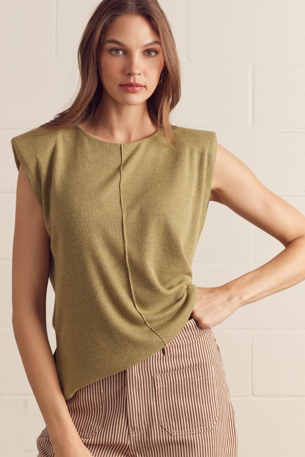 ENTRO Solid Cap Sleeve Top With Front Seam In Light Olive