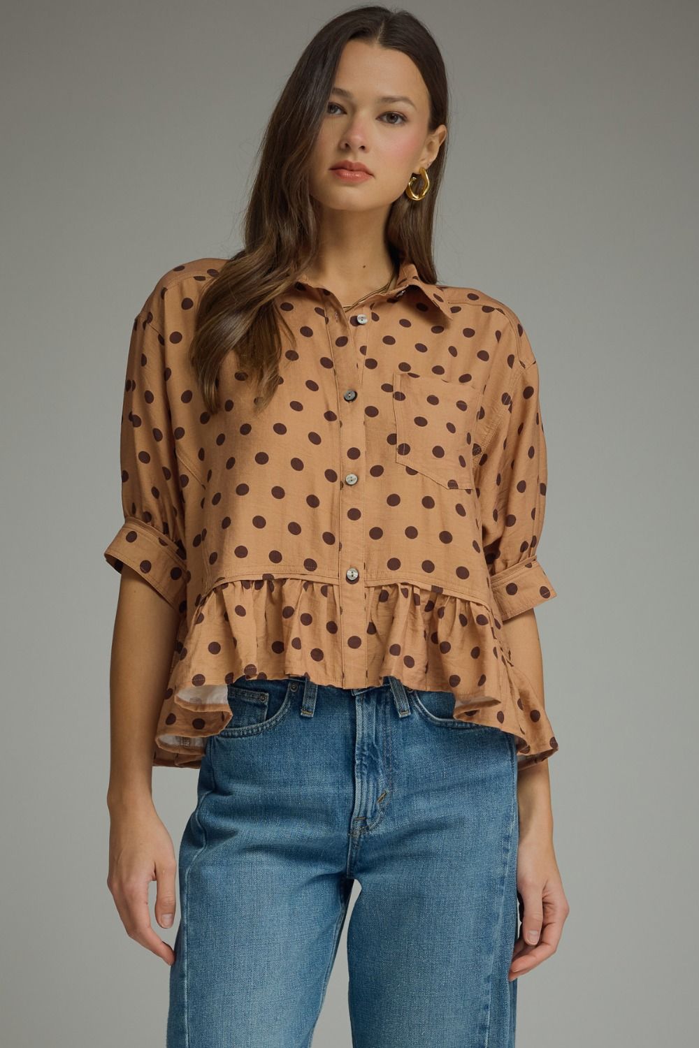 ENTRO Polka Dot Ruffle Hem Top In Camel