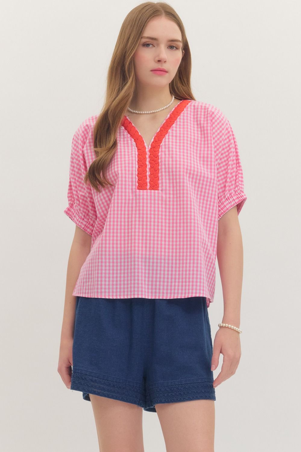 ENTRO Gingham Short Sleeve Top With Contract V Neck In Pink