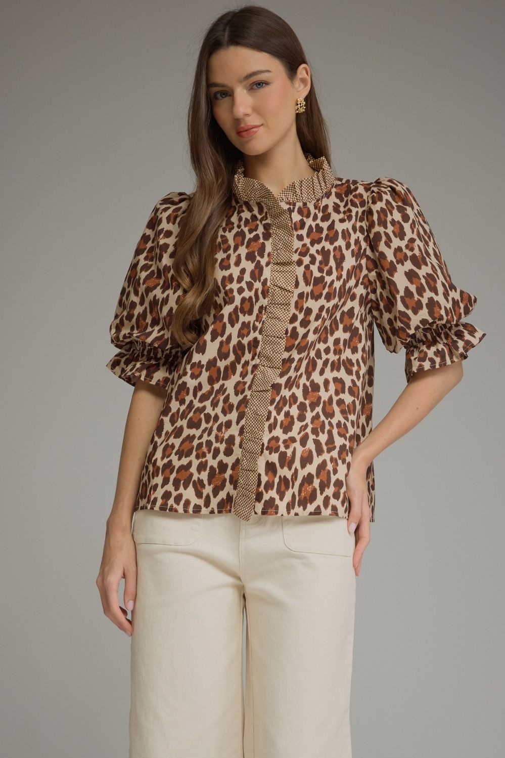 ENTRO Leopard Print Puff Sleeve Top In Ecru