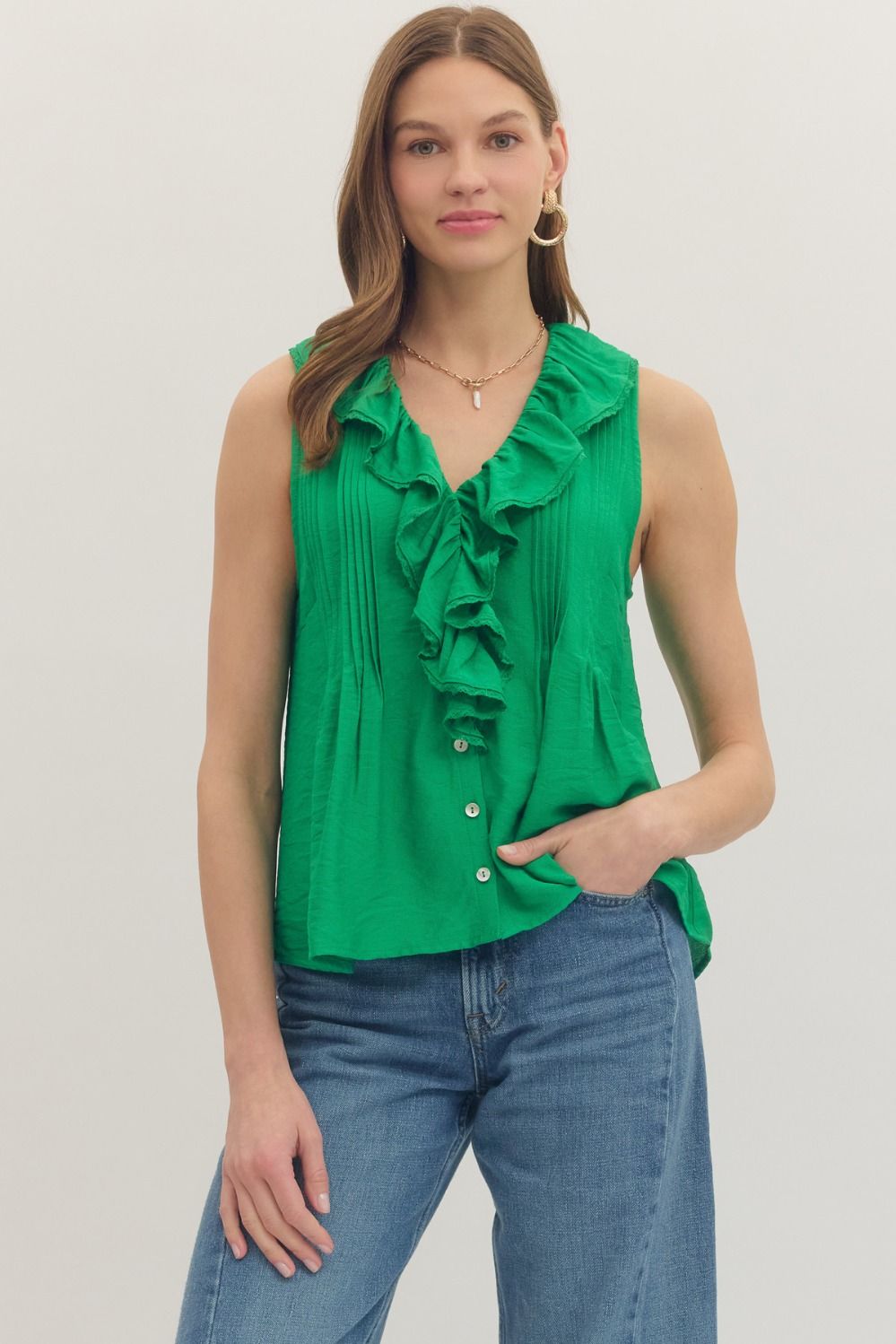 ENTRO Solid Sleeveless Ruffle Trim V Neck Top In Green