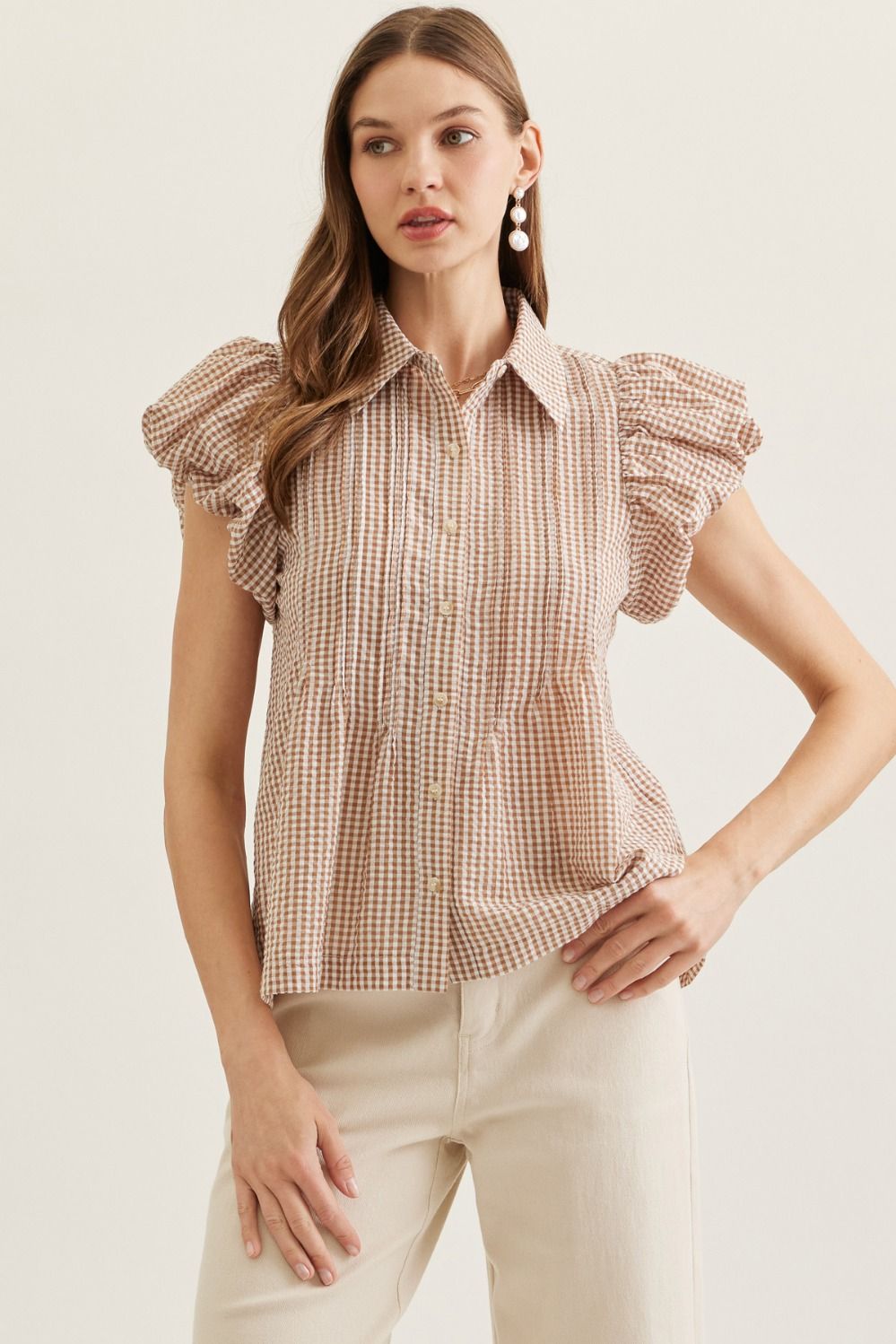ENTRO Plaid Short Puff Flutter Sleeve Top In Tan