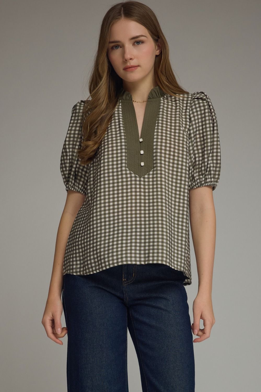 ENTRO Gingham Short Puff Sleeve Top In Olive
