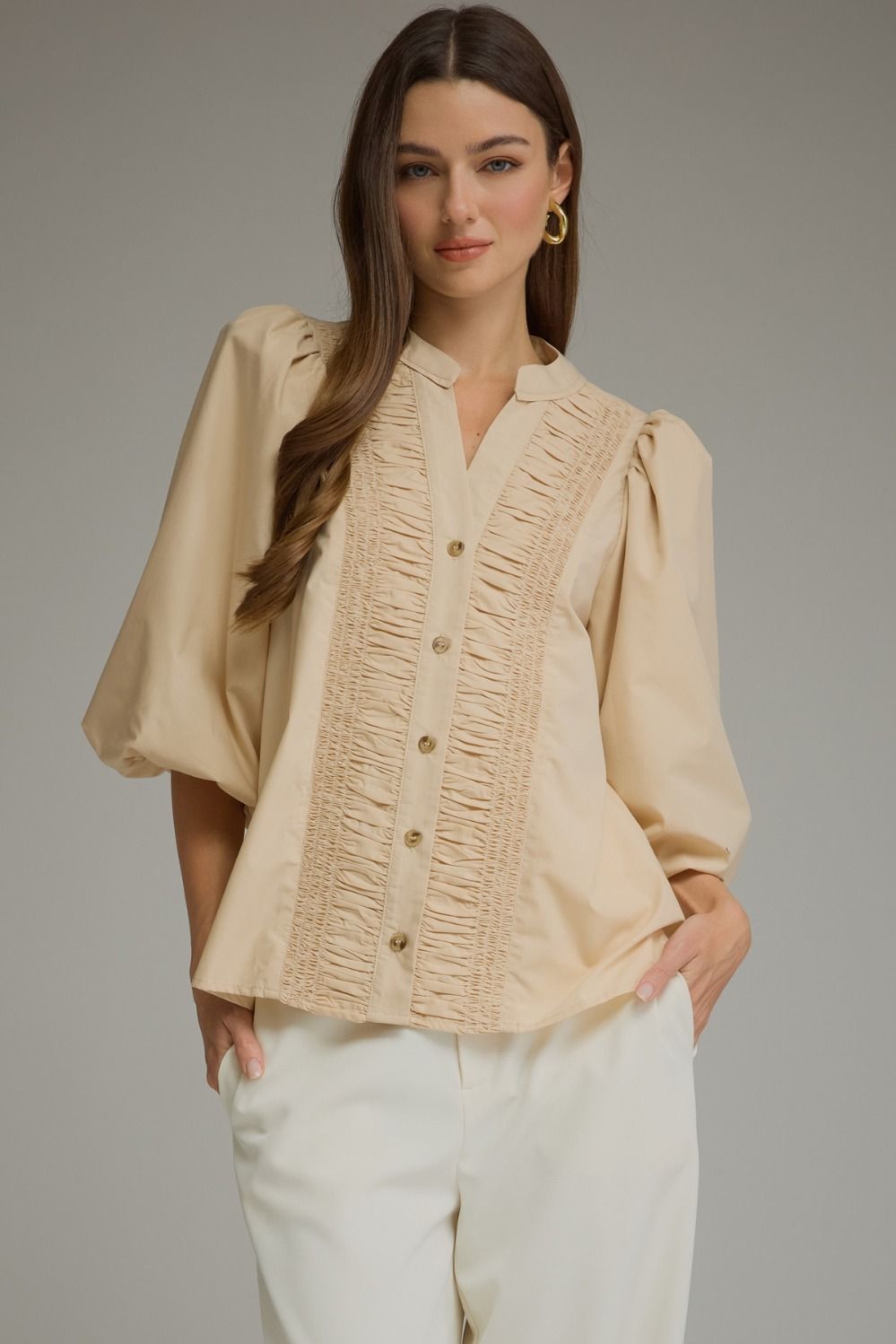 ENTRO Balloon Sleeve Top With Shirred Detail In Light Taupe