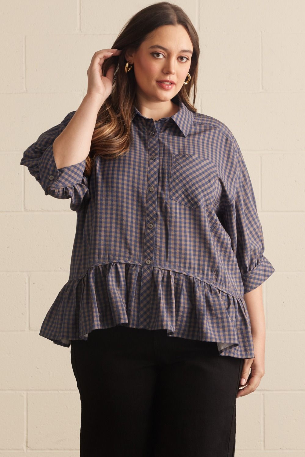 ENTRO Gingham Ruffle Hem Top In Navy PLUS Size