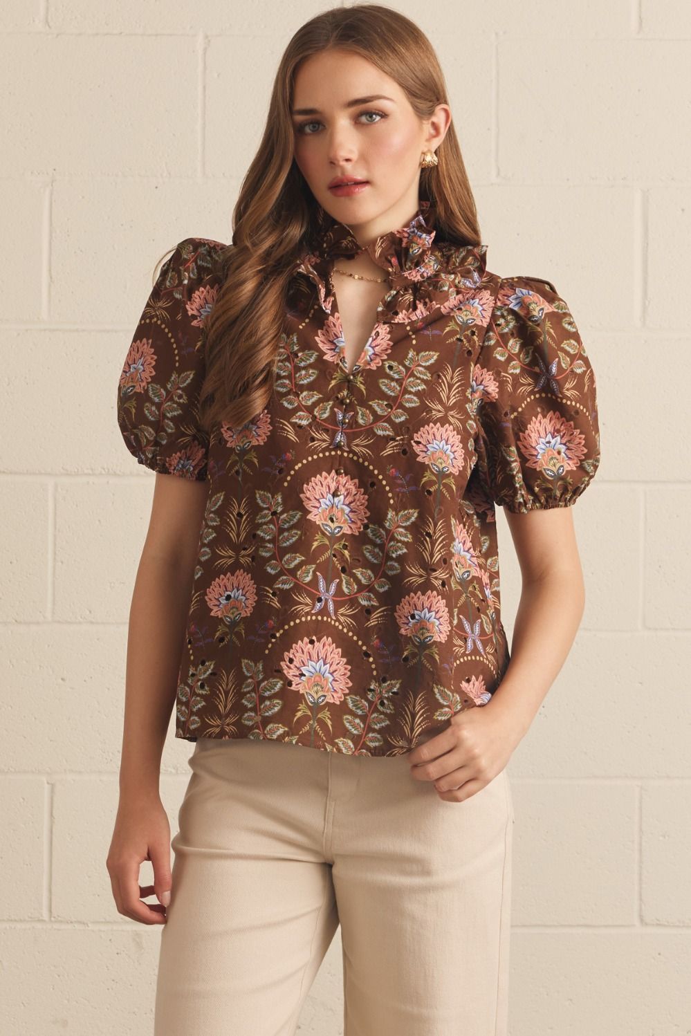ENTRO Floral Eyelet Puff Sleeve Top In Brown
