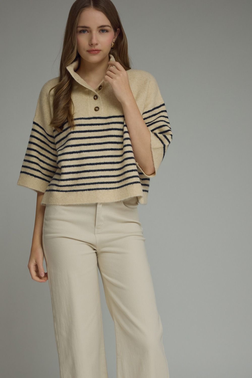 ENTRO Short Sleeve Stripe Knit Top In Ecru