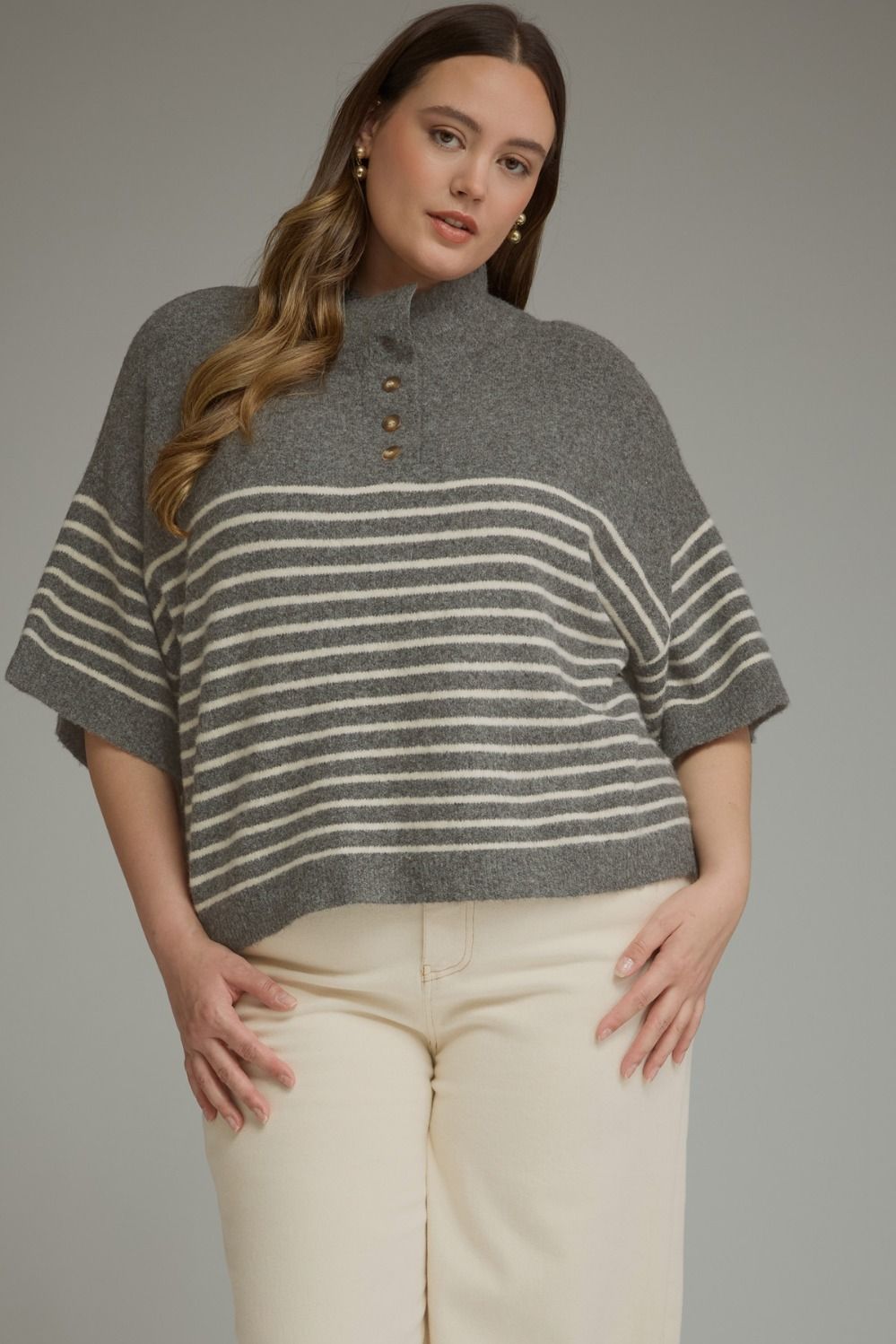 ENTRO Short Sleeve Stripe Knit Top In Charcoal PLUS Sizes