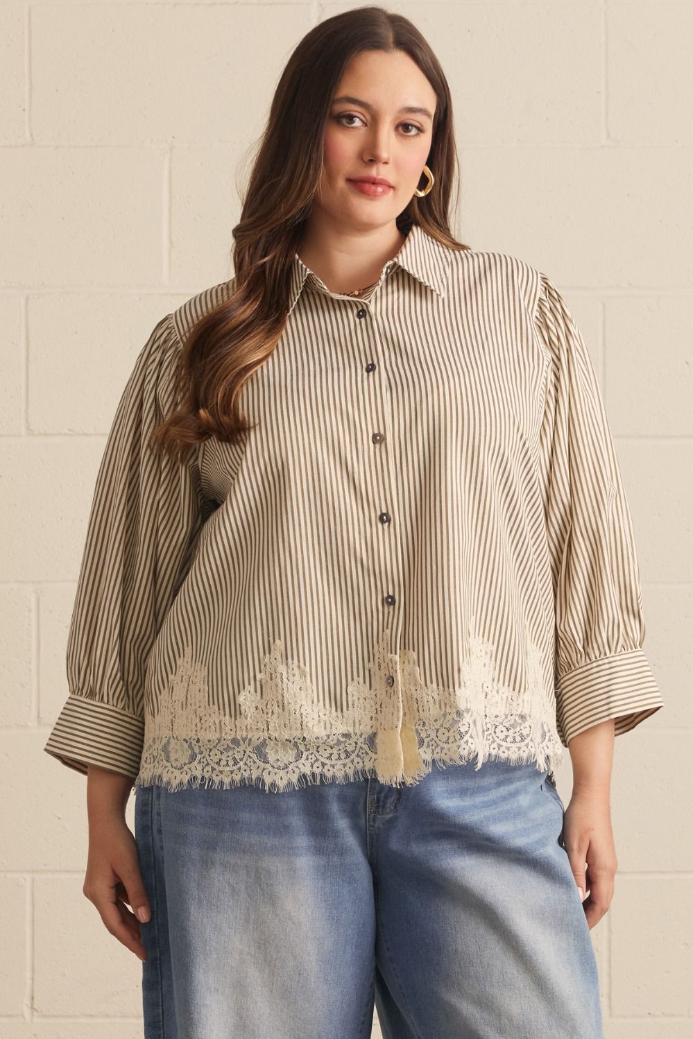 ENTRO Striped 3/4 Sleeve With Lace Hem In Olive PLUS Sizes *COMING SOON*