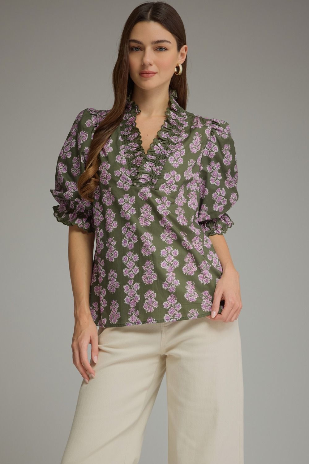 ENTRO Floral Print Ruffled V Neck Short Sleeve Top In Olive