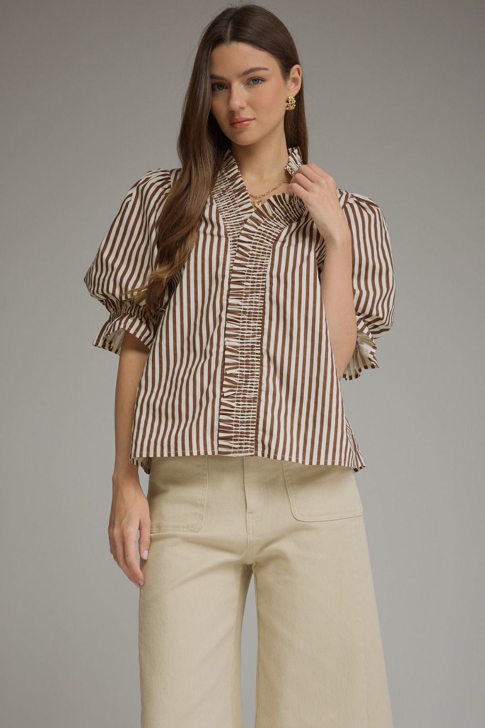 ENTRO Striped 3/4 Sleeve Ruffle Hem Top In Brown