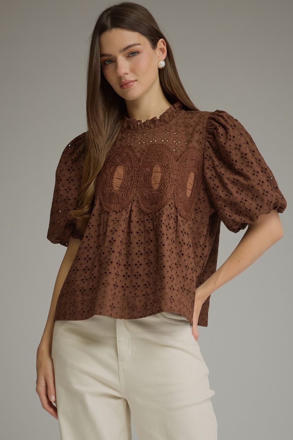 ENTRO Short Puff Sleeve High Neck Eyelet Top In Brown