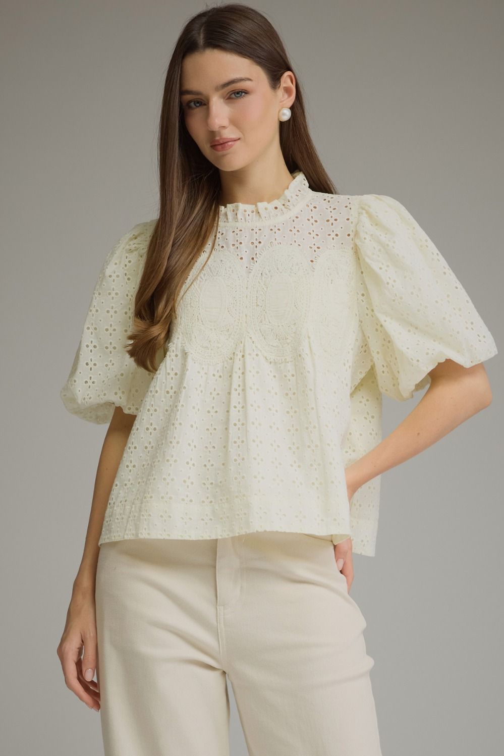 ENTRO Short Puff Sleeve High Neck Eyelet Top In Cream