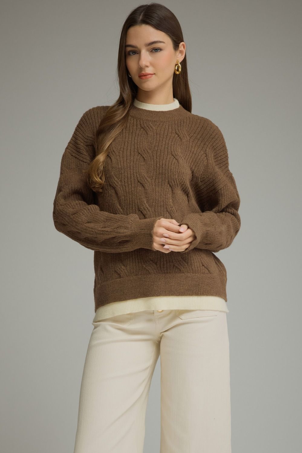 ENTRO Solid Layered Cable Knit Sweater In Brown